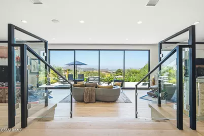 2800 Lynnview Street, Newbury Park, CA 91320 - Photo 4