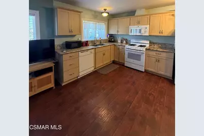 513 Jenny Drive, Newbury Park, CA 91320 - Photo 4