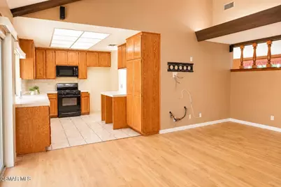 722 Harper Street, Simi Valley, CA 93065 - Photo 12