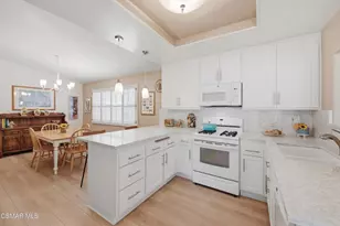 6547 Pinion St, Oak Park, CA 91377 - Photo 12