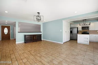 2482 Gayle Place, Simi Valley, CA 93065 - Photo 12