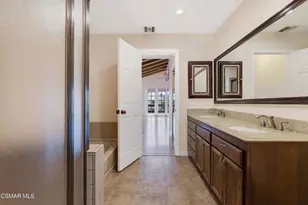2624 Velarde Dr, Thousand Oaks, CA 91360 - Photo 20