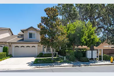 2040 Freesia Avenue, Simi Valley, CA 93063 - Photo 2