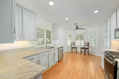 2040 Freesia Avenue, Simi Valley, CA 93063 - Photo 6