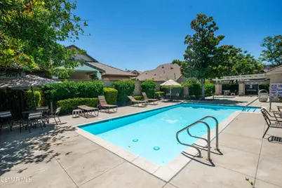 2040 Freesia Avenue, Simi Valley, CA 93063 - Photo 24