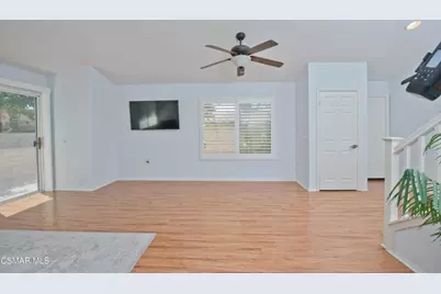 2040 Freesia Avenue, Simi Valley, CA 93063 - Photo 4