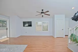 2040 Freesia Ave, Simi Valley, CA 93063 - Photo 4