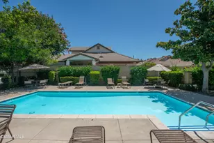 2040 Freesia Ave, Simi Valley, CA 93063 - Photo 42