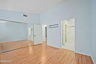 2040 Freesia Ave, Simi Valley, CA 93063 - Photo 20