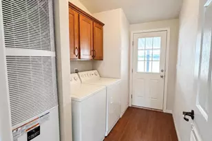 104 Begonia Pl, Ventura, CA 93004 - Photo 18