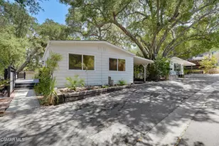76 Little John Ln, Westlake Village, CA 91361 - Photo 28