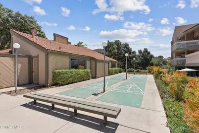 291 Sequoia Court #34, Thousand Oaks, CA 91360 - Photo 32