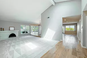 360 N Greenmeadow Ave, Newbury Park, CA 91320 - Photo 8