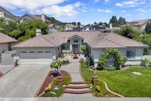 3995 Santa Tomas Pl, Newbury Park, CA 91320 - Photo 2