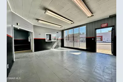 229 S Oxnard, Oxnard, CA 93030 - Photo 16