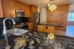 436 Shenandoah St, Thousand Oaks, CA 91360 - Photo 8