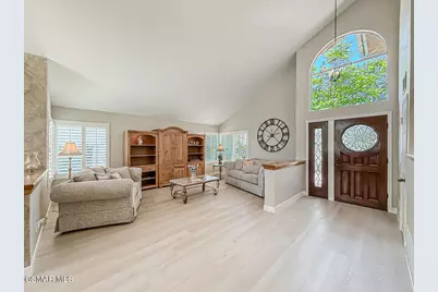 2990 Klamath Avenue, Simi Valley, CA 93063 - Photo 6
