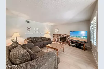2990 Klamath Avenue, Simi Valley, CA 93063 - Photo 10