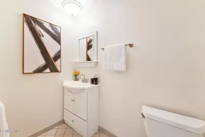 1642 Fordham Avenue, Thousand Oaks, CA 91360 - Photo 14