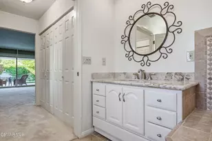 1044 Twinfoot Ct, Westlake Village, CA 91361 - Photo 22