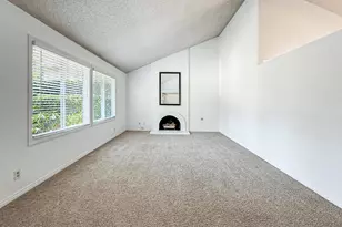 29249 Hillrise Dr, Agoura Hills, CA 91301 - Photo 12