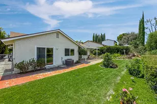29249 Hillrise Dr, Agoura Hills, CA 91301 - Photo 42