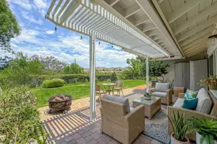 29249 Hillrise Dr, Agoura Hills, CA 91301 - Photo 2