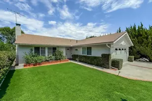 29249 Hillrise Dr, Agoura Hills, CA 91301 - Photo 6