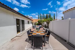 8018 Winnetka Ave, Winnetka, CA 91306 - Photo 30