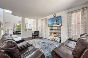 2710 Titania Pl, Simi Valley, CA 93063 - Photo 10