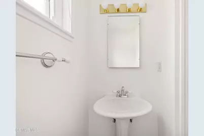 130 Fallbrook Avenue, Newbury Park, CA 91320 - Photo 12