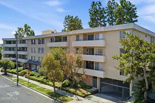 10650 Holman Ave, Los Angeles, CA 90024 - Photo 1