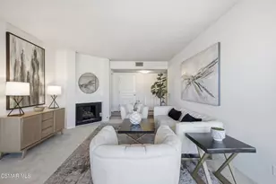 10650 Holman Ave, Los Angeles, CA 90024 - Photo 4