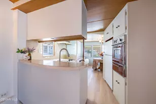 4 Ortega Dr, Newbury Park, CA 91320 - Photo 8