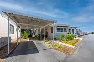 4 Ortega Dr, Newbury Park, CA 91320 - Photo 2