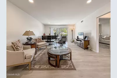 16150 Village 16 Drive, Camarillo, CA 93012 - Photo 6