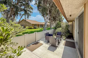 16150 Village 16 Dr, Camarillo, CA 93012 - Photo 30