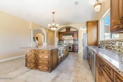798 S Ventura Street, Fillmore, CA 93015 - Photo 14