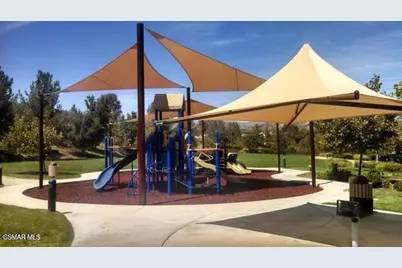 237 Galway Lane, Simi Valley, CA 93065 - Photo 32