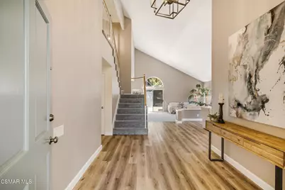 12154 Cherry Grove Street, Moorpark, CA 93021 - Photo 6
