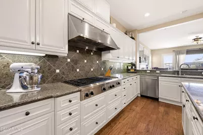 5068 Shady Trail Street, Simi Valley, CA 93063 - Photo 48