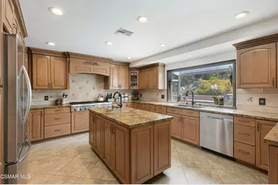 1450 Calle Avellano, Thousand Oaks, CA 91360 - Photo 10