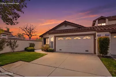 704 Wind Willow Way, Simi Valley, CA 93065 - Photo 2