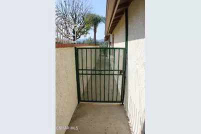 704 Wind Willow Way, Simi Valley, CA 93065 - Photo 6