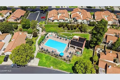 704 Wind Willow Way, Simi Valley, CA 93065 - Photo 54