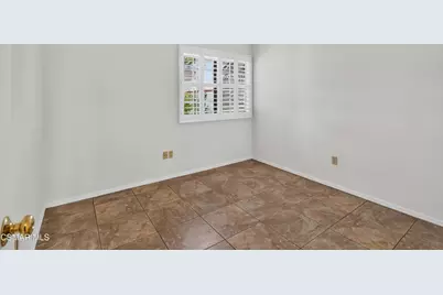 704 Wind Willow Way, Simi Valley, CA 93065 - Photo 28