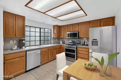 704 Wind Willow Way, Simi Valley, CA 93065 - Photo 22