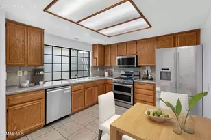704 Wind Willow Way, Simi Valley, CA 93065 - Photo 22