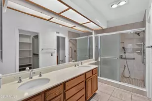 704 Wind Willow Way, Simi Valley, CA 93065 - Photo 38