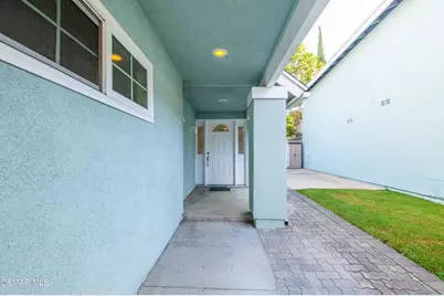 30730 Davey Jones Drive, Agoura Hills, CA 91301 - Photo 10